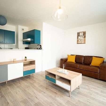 Le Delicieux T2-42M2-Disney Serris Luaran gambar